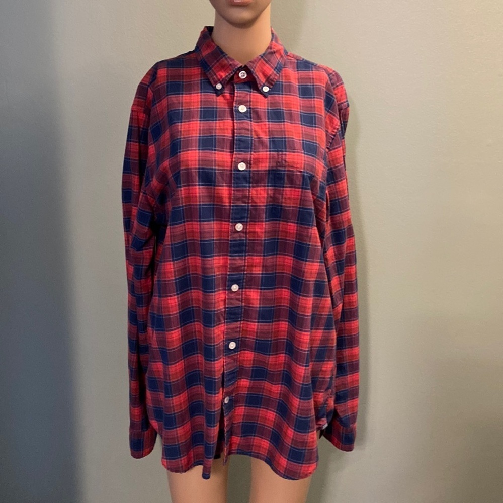 Gap blue & red plaid long sleeve button down size large!